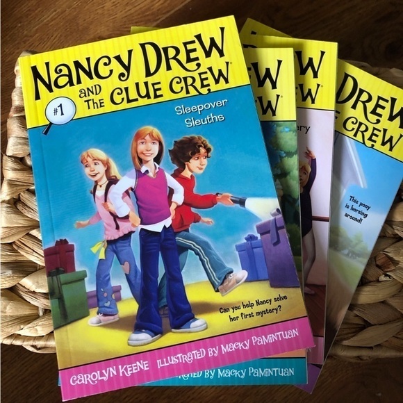Nancy Drew & the Clue Crew #1-4 paperback books - Picture 1 of 5